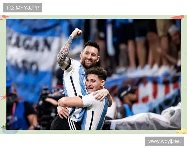 阿尔瓦雷斯 vs 梅西：国家队进攻搭档价值与战术适配性