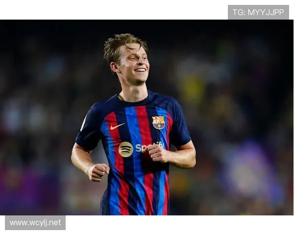 德容与卡马文加潜力对比：发展路径与中场角色差异