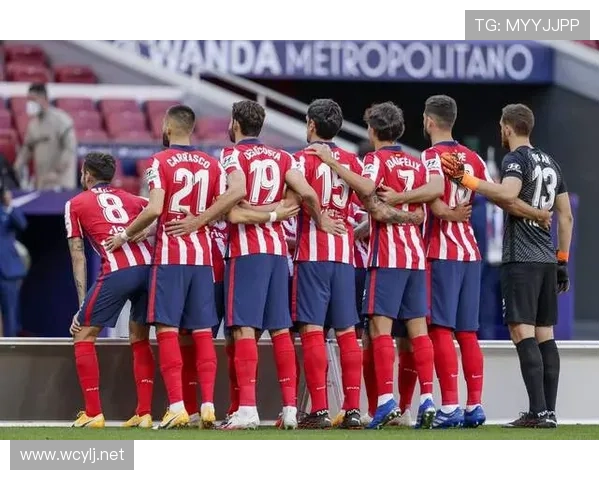 国安新帅战术突变引发队内震荡：昔日“铁血防线”为何成为球队争冠路上的最大隐患？